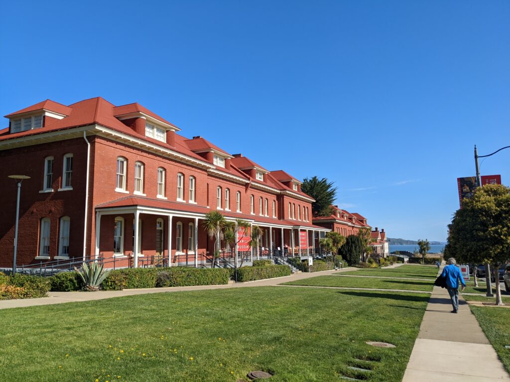 San Francisco Presidio Scavenger Hunt Walking Tour - Scavenger Hunt ...